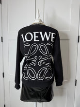 Load image into Gallery viewer, Lowe sweater