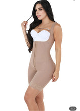 Load image into Gallery viewer, Faja Short body shaper with wide straps